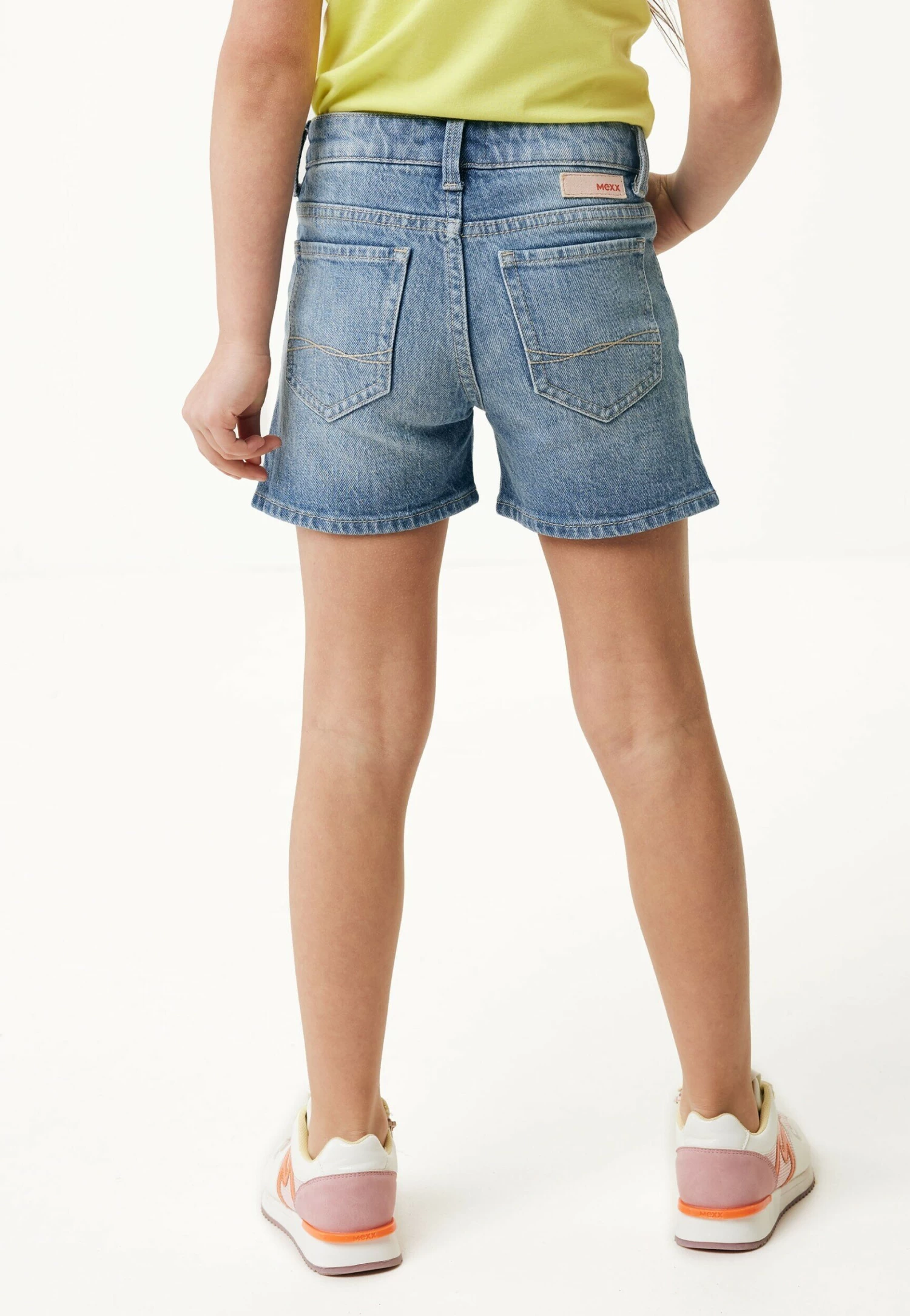 MEXX Mid Waist Jeans Shorts Bleach 4 MEXX Mid Waist Jeans Shorts Bleach - Afbeelding 2