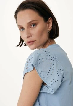 MEXX Top Broderie Babyblauw -Style Verkoop fl2030033w 124108 5 1