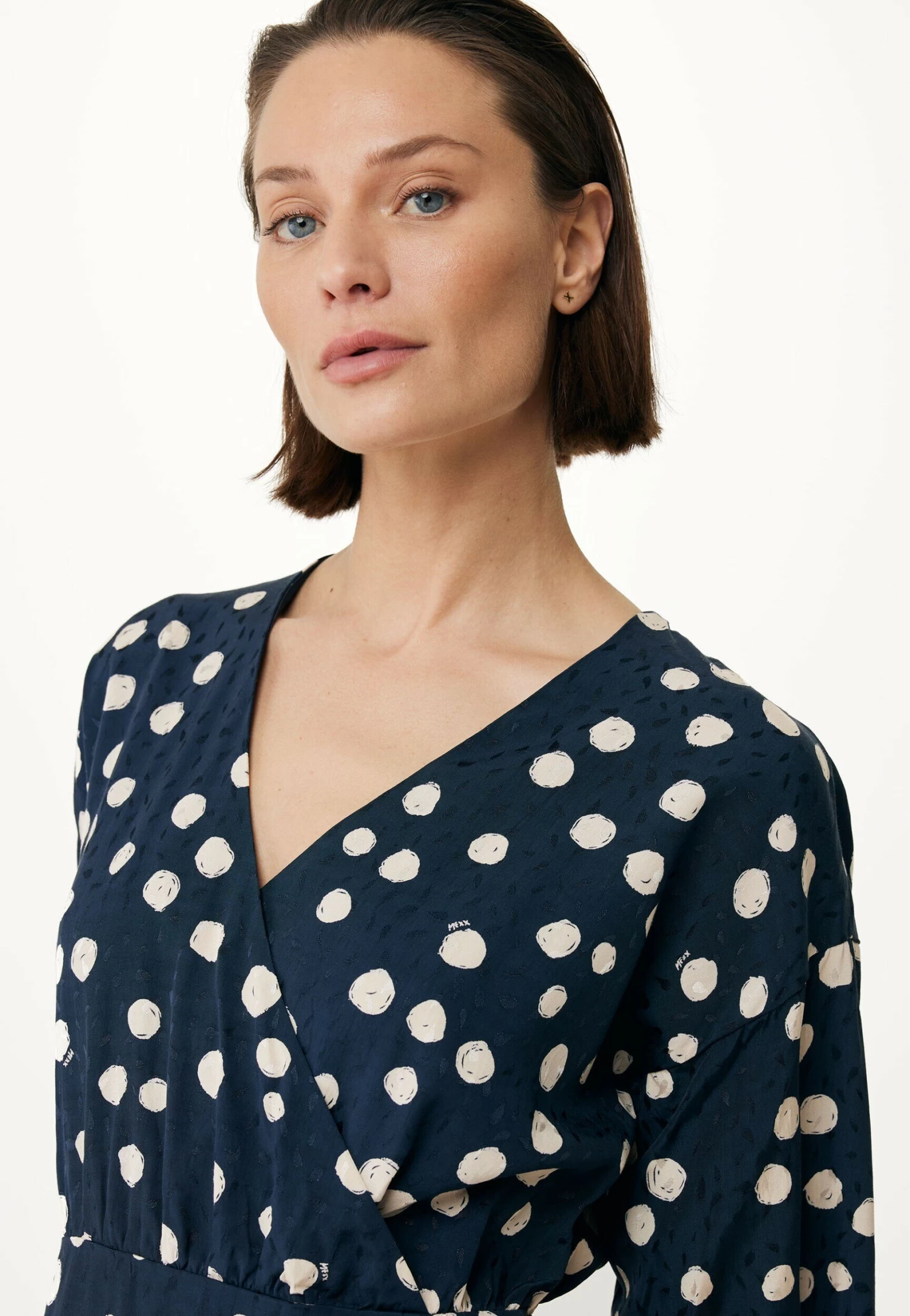 MEXX Geprinte Jurk Met Overslag Navy 5 MEXX Geprinte Jurk Met Overslag Navy - Afbeelding 3