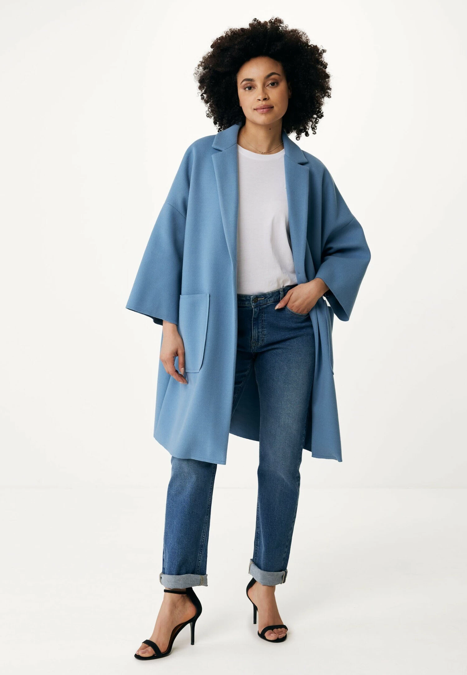 MEXX Oversized Coat Babyblauw 3 MEXX Oversized Coat Babyblauw